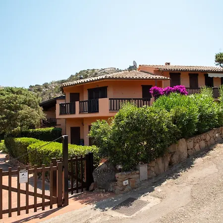 Mrb Real Estate - Maison Dei Lentischi - Monolocale In Con Piscina Porto Rotondo